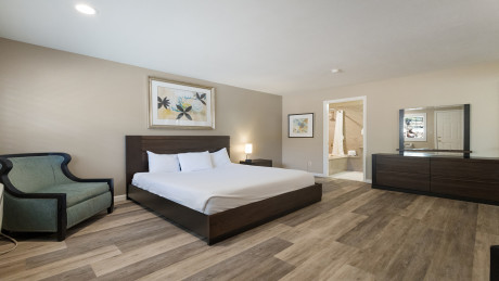 Executive King Suite